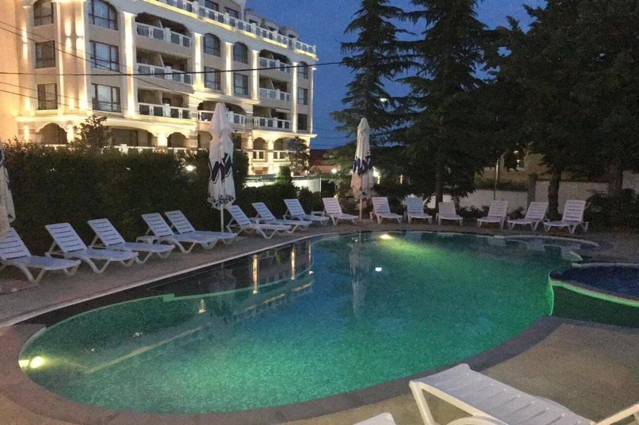 Royal Beach Golden Sands Exterior photo